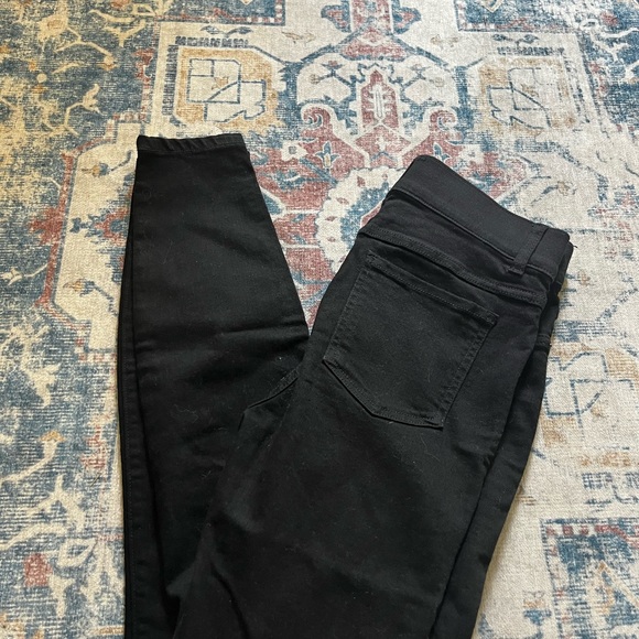 Spanx Black Jeanish Ankle Pull on Leggings - Picture 7 of 7